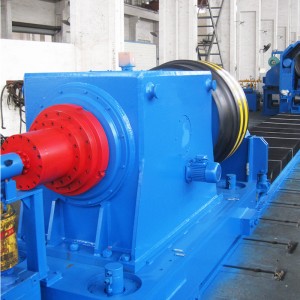 China Gold Supplier for China High Pressure CNG/ Fire Fluid Extinguisher Cylinder Bottom End Hot Heat Spinning Forming Machine